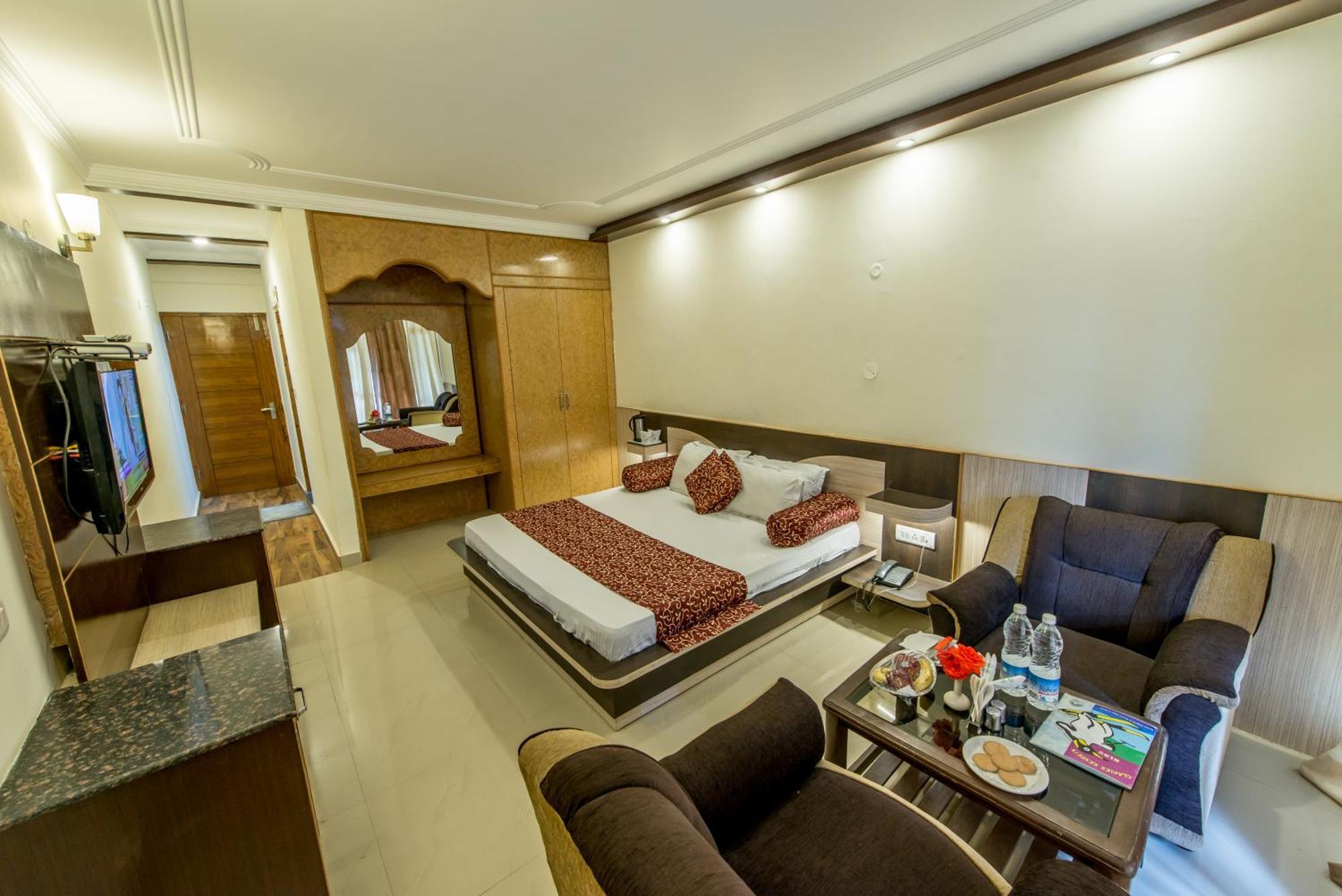Hotel Glacier Resort Манали Экстерьер фото